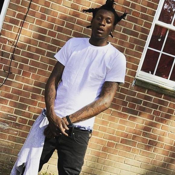 Meet your Posher, John'doe - Picture 1 of 1